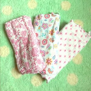 NWOT Set of 3 Muslin Swaddle Blankets